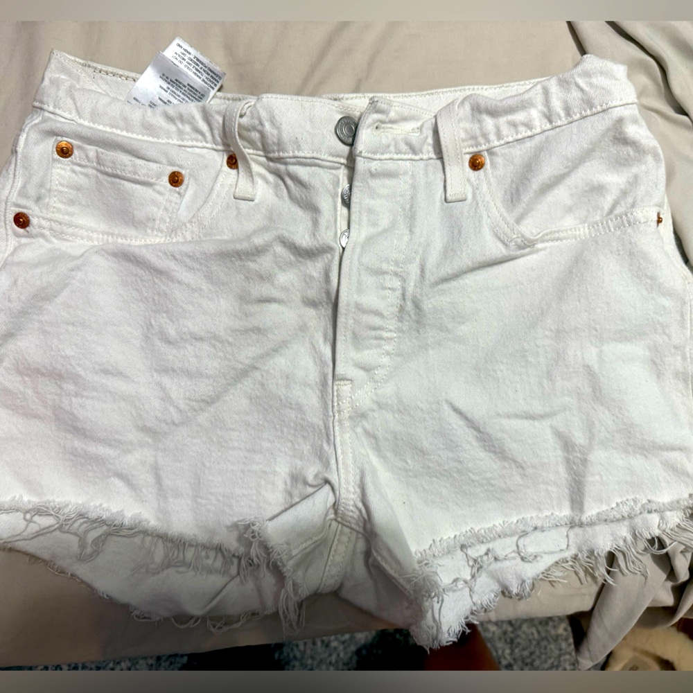 Levi's High Waist White Denim Shorts Distressed Frayed Hem size 28